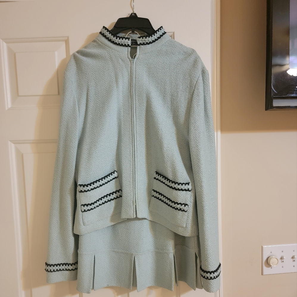 St john Light blue suit. Size 12